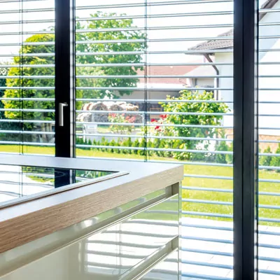 Effiziente Rollläden von Warema für optimalen Sonnenschutz